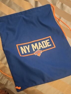 GO KNICKS Official New York Knicks 'NY MADE' Blue Drawstring Gym Bag